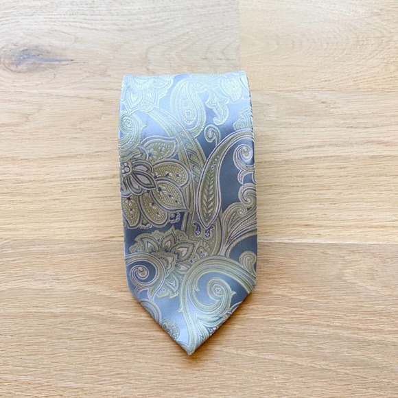 ALEXANDER JULIAN COLOURS Men's Blue Paisley Handmade Polyester Necktie sz OS - Picture 2 of 8